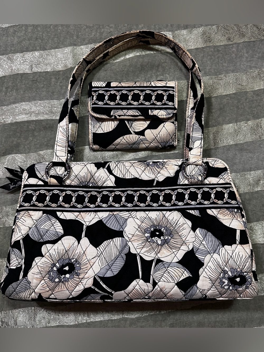 Y2K Vera Bradley Cameilla Set Whimsygoth Black White Floral Shoulder Bag Wallet